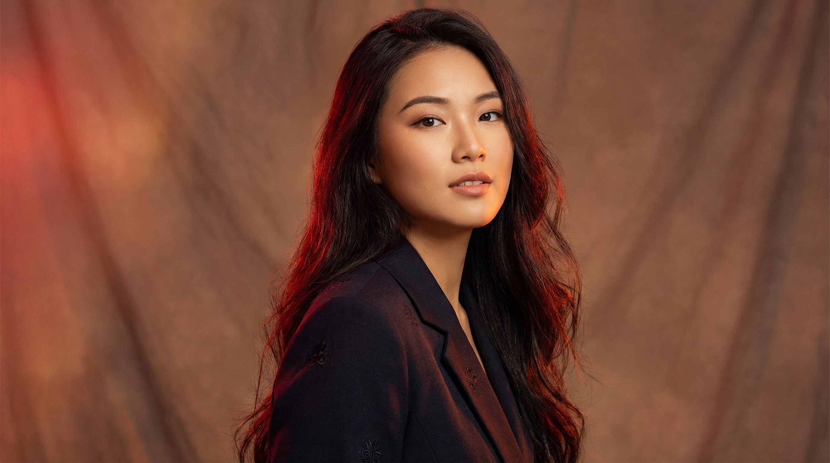 后座激情原创视频：都市情感微电影